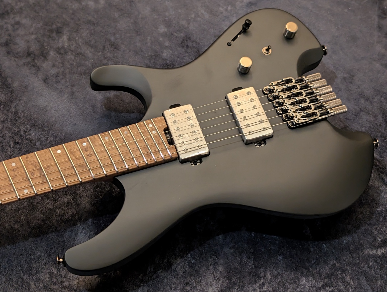 ibanez QX52 ヘッドレスギター Amazon | Ibanez QX52 MGM (Metallic Gray Matte) エレキギター