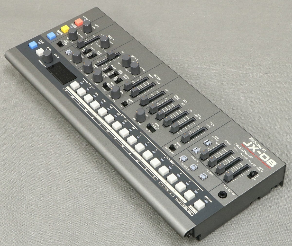 Roland JX-08 【御茶ノ水本店】（中古/送料無料）【楽器検索デジマート】