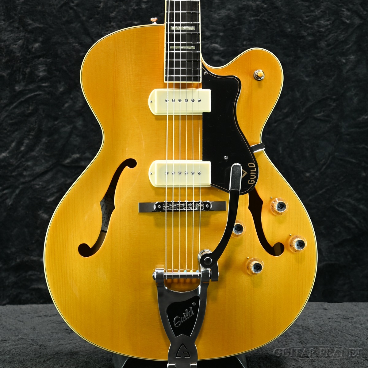 GUILD X-175B Manhattan -Blonde-【中古品】【3.15kg】【金利0