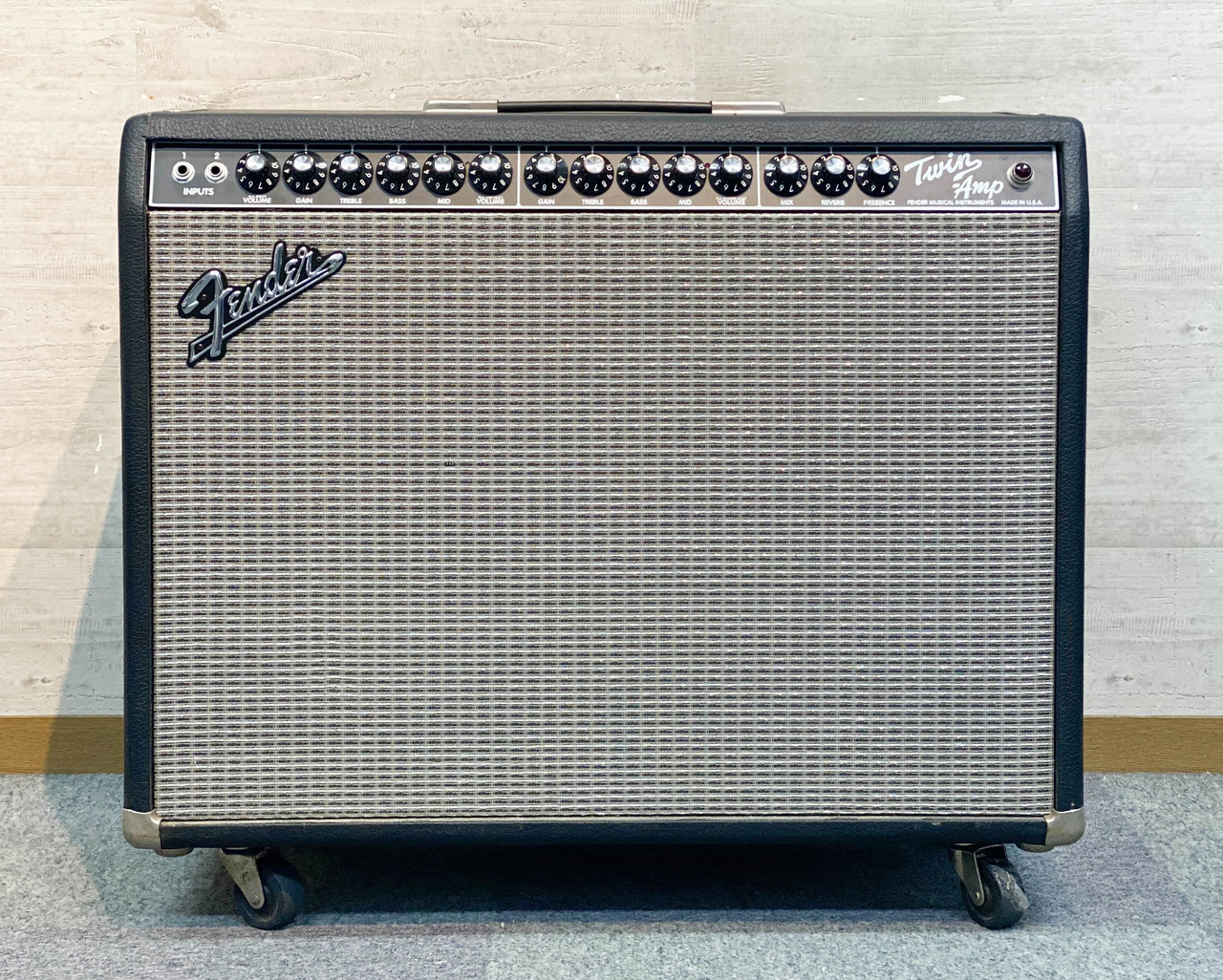 Fender Twin Amp [