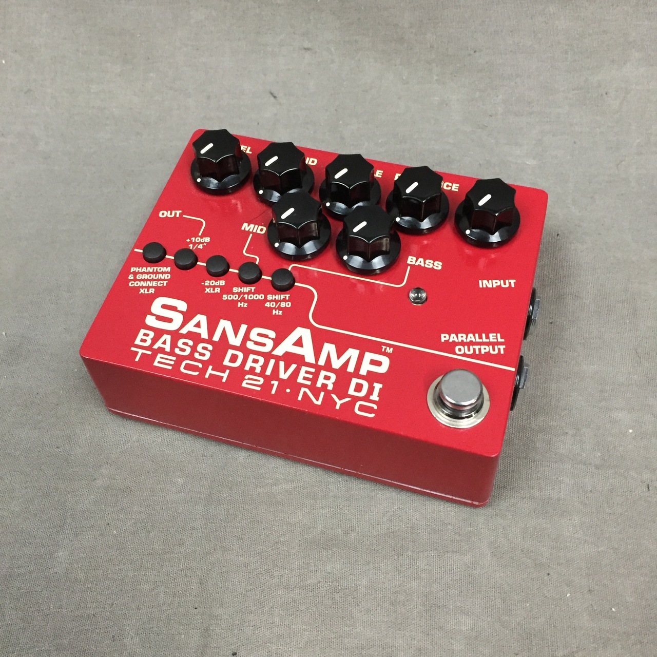 TECH21 SANSAMP BASS DRIVER DI 限定カラー赤（中古）【楽器検索 