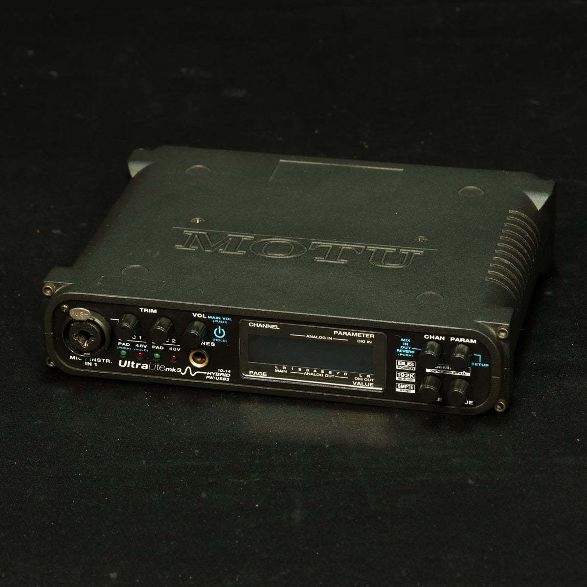 定番，高品質 ultralite mk3 hybrid MOTU オーディオインターフェース