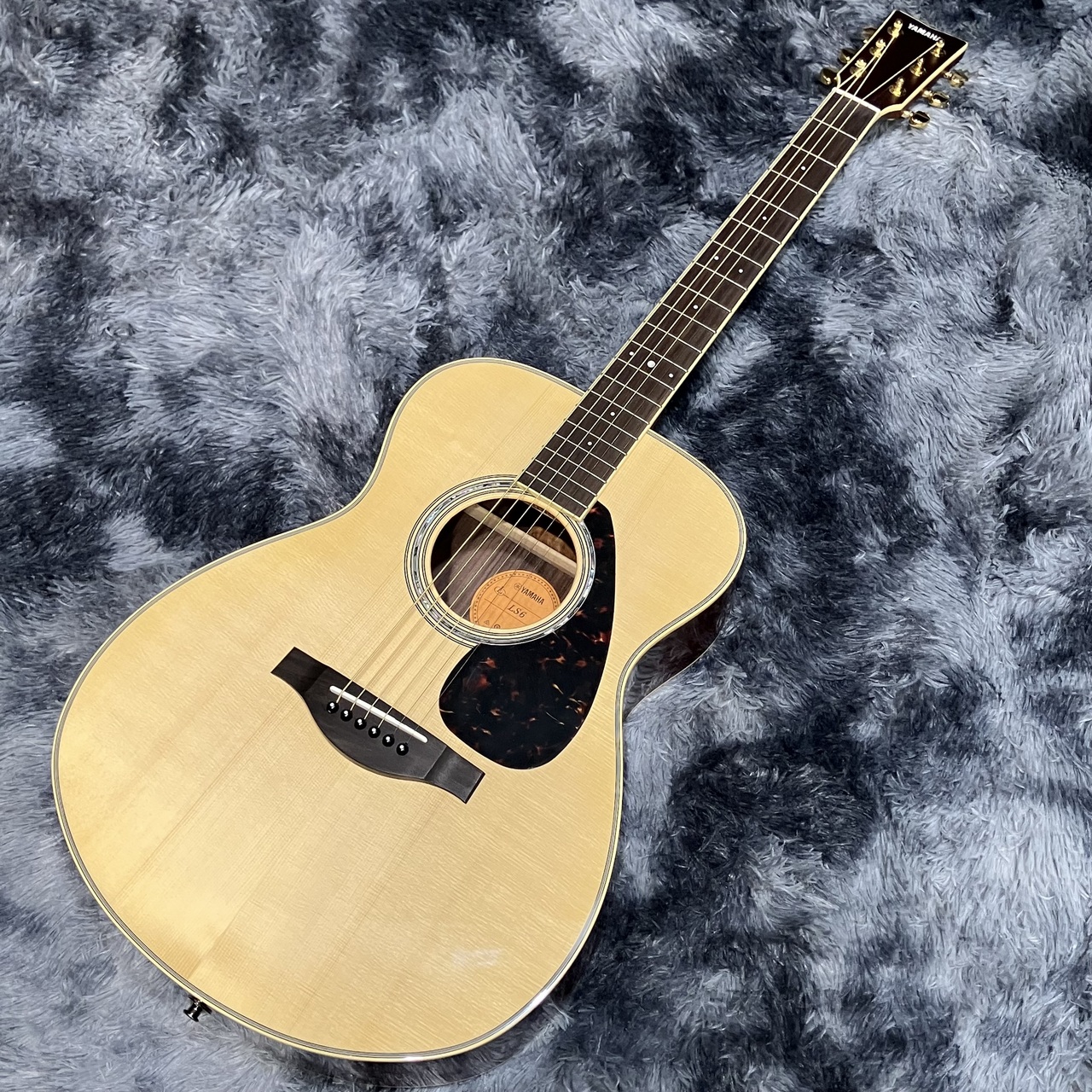 YAMAHA LS6 ARE NT (Natural) 【ピックアップ搭載】（新品/送料無料