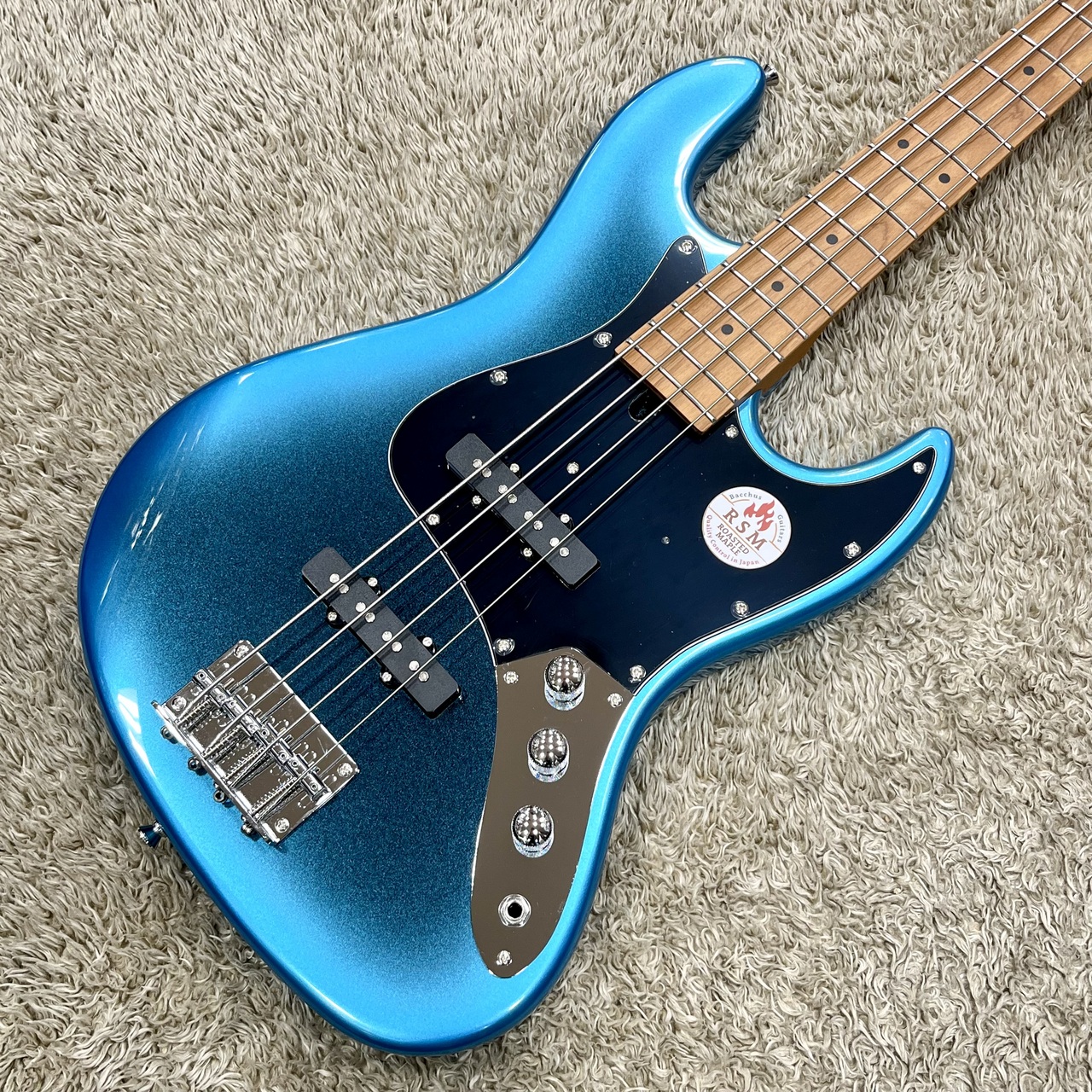 Madison エレキベース サンバースト 20フレット　ジャンク Madison エレキベース サンバースト 20フレット ジャンク