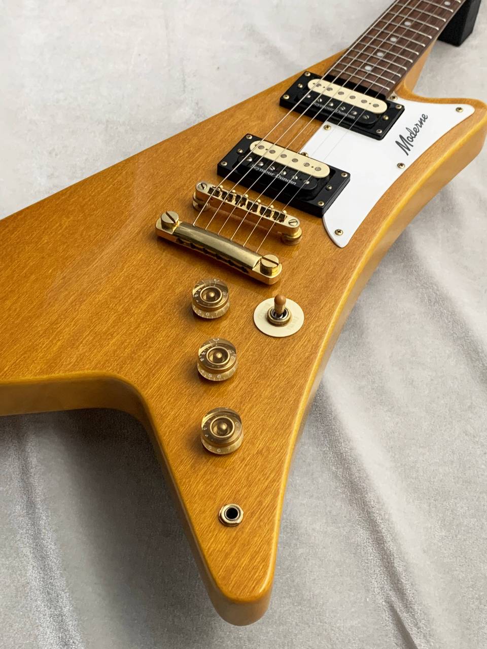 Epiphone 【レア中古品!】Korina Moderne 【2.96kg】（中古）【楽器