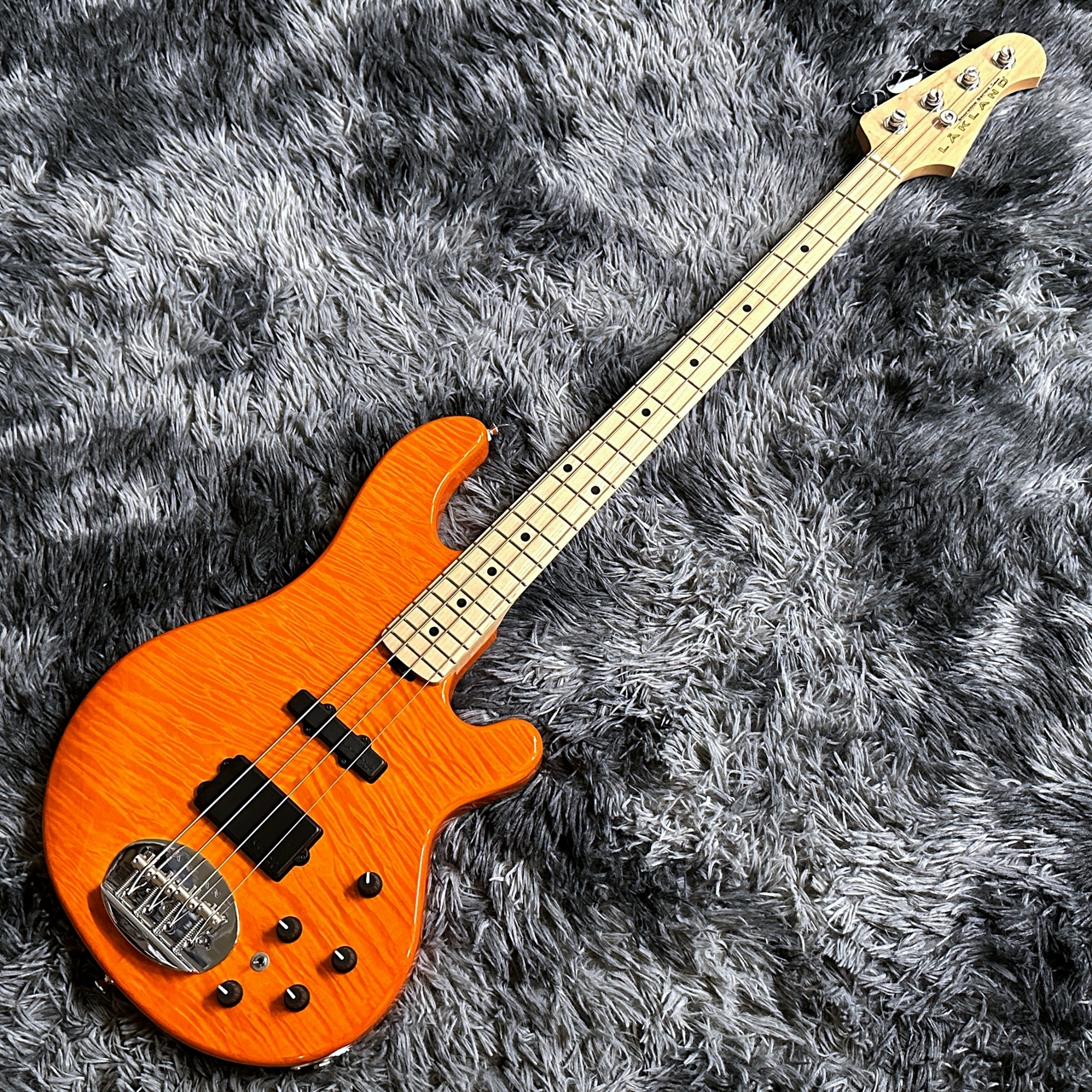 Lakland SL44-94 Deluxe Maple Amber Translucent -Shoreline Series