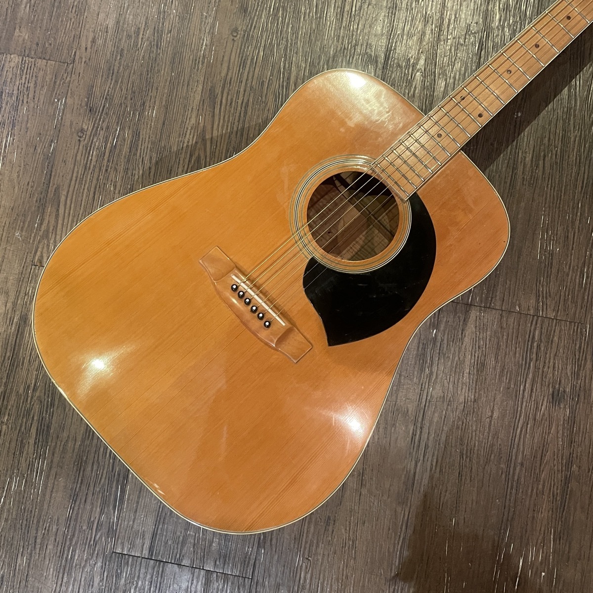 YAMAKI W-300 1970年代 メイプル Acoustic Guitar(中古/送料無料 YAMAKI W-300 1970年代 メイプル Acoustic Guitar(中古/送料無料