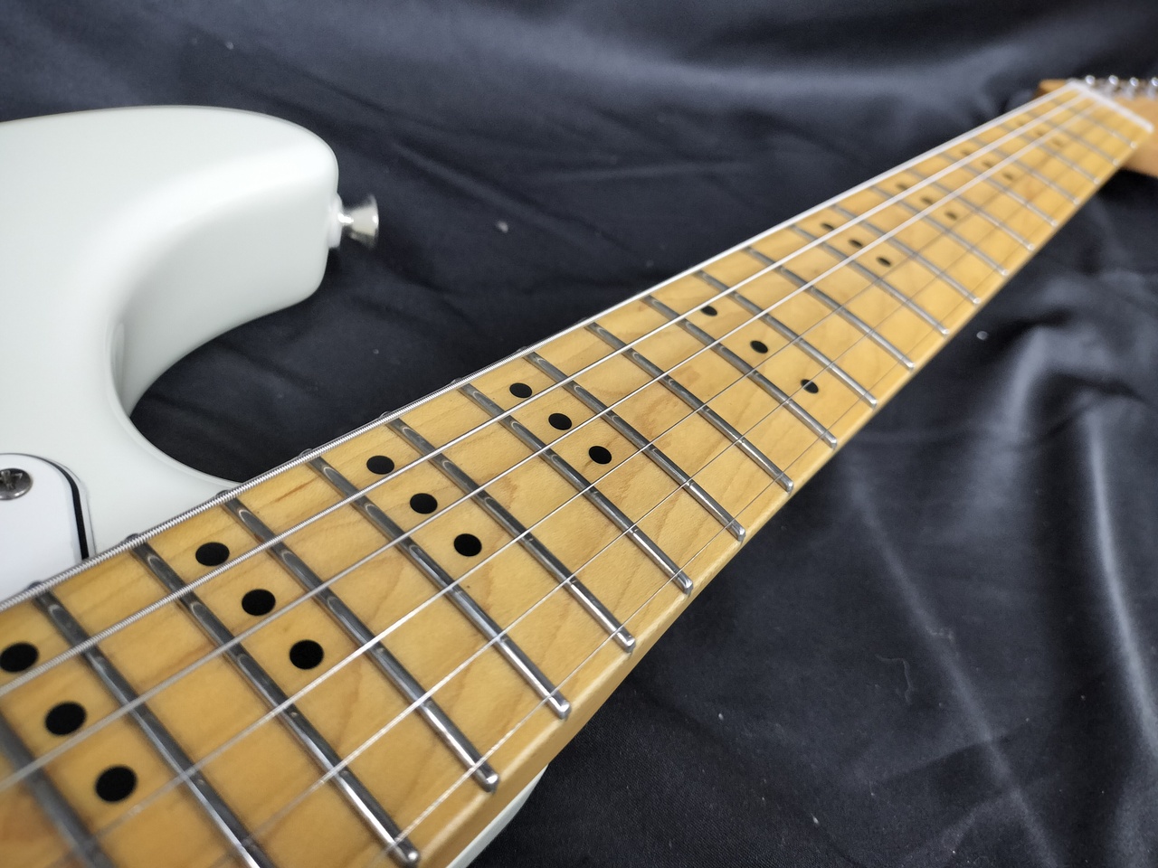 freeThree Dots Model/S ホワイトエレキギター Three Dots Guitars S / Olympic White (スリー・ドッツ・ギターズ