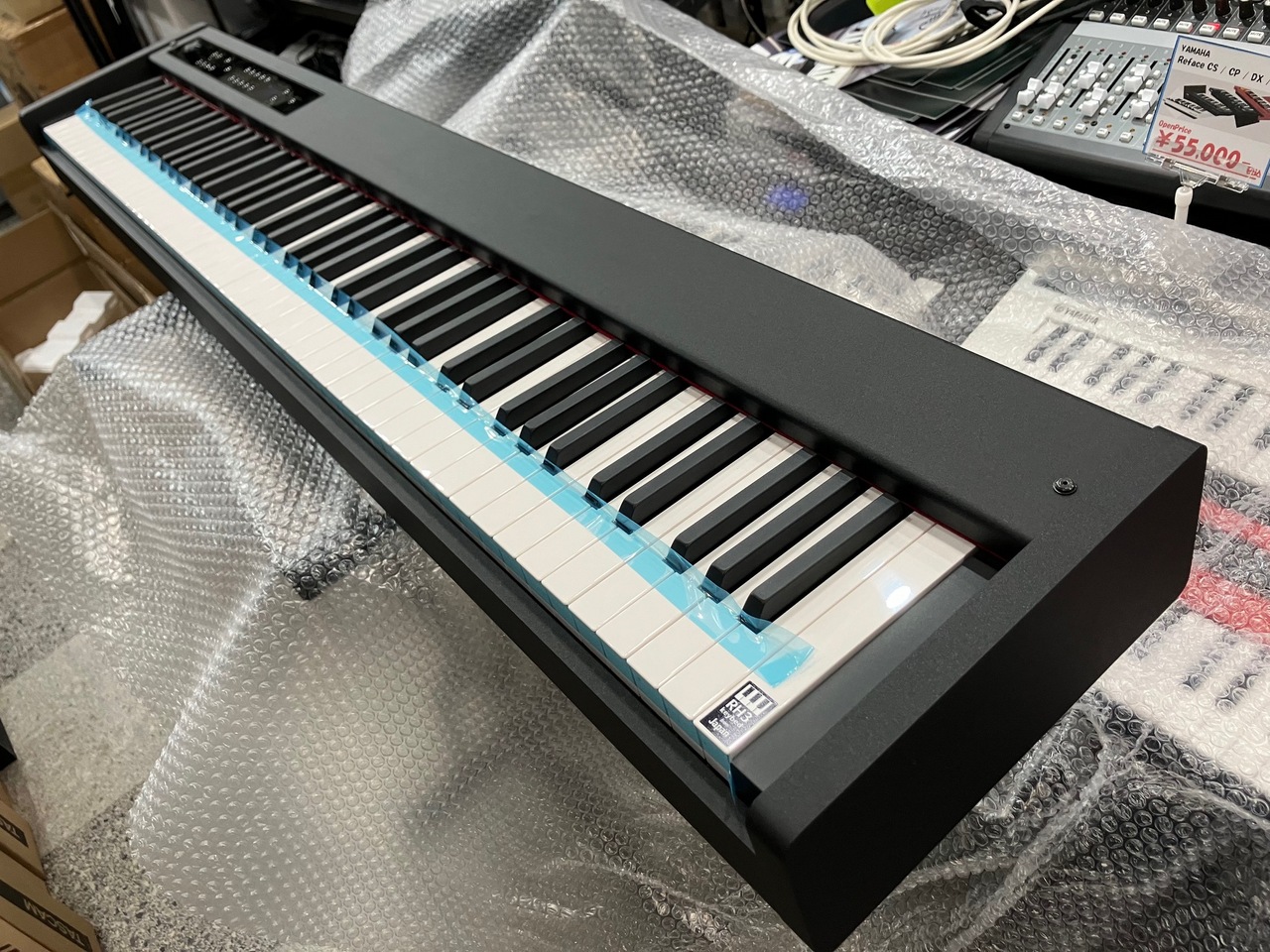 KORG D1 電子ピアノ (引き渡し限定) KORG D1｜持ち運び可能な本格鍵盤電子ピアノ・ステージピアノ