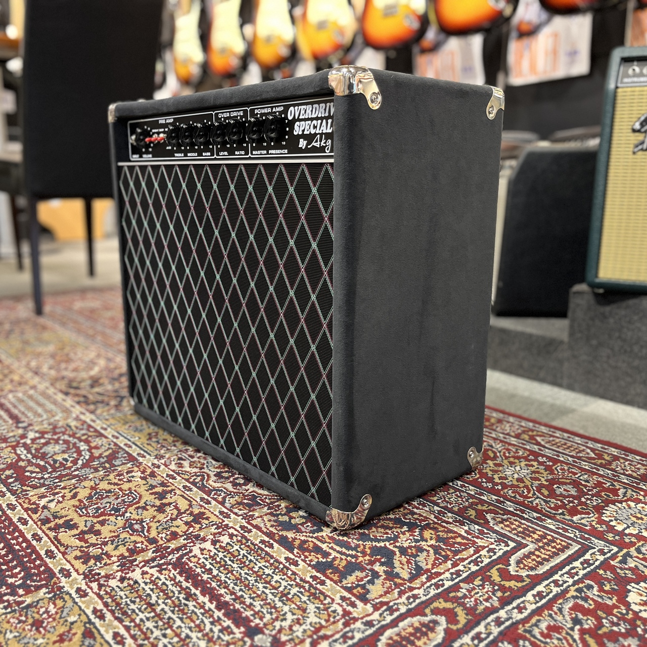 AKG Overdrive Special EFXLOOP 22W Att Combo / Dark Gray
