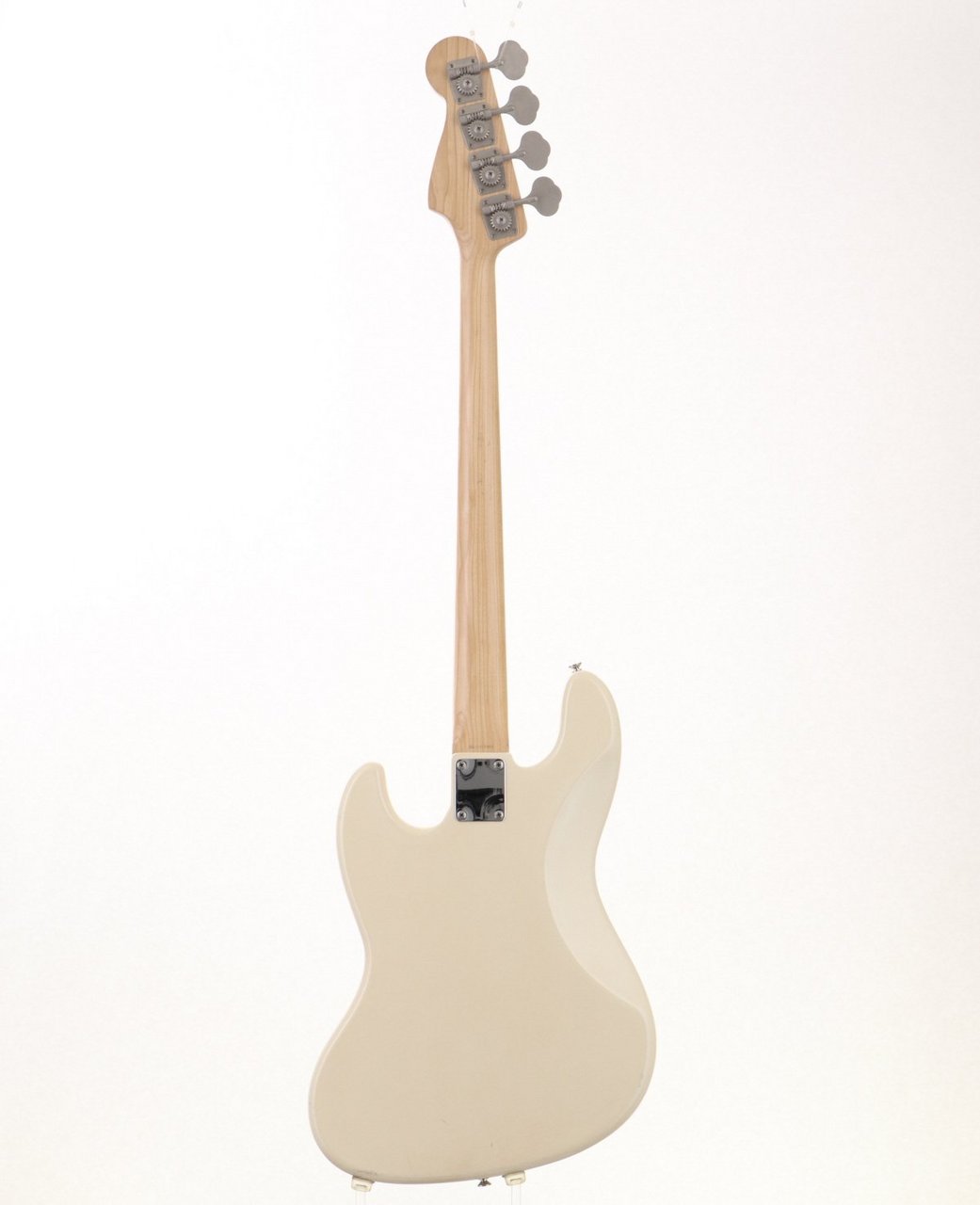Fender Japan エレキベース 4弦 アイボリー 中古品 Fender Japan エレキベース 4弦 アイボリー 中古品 Fender Japan