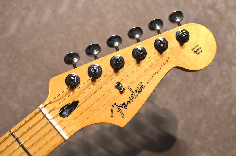 Fender Player II Stratocaster Maple Fingerboard ～Rallye Orange
