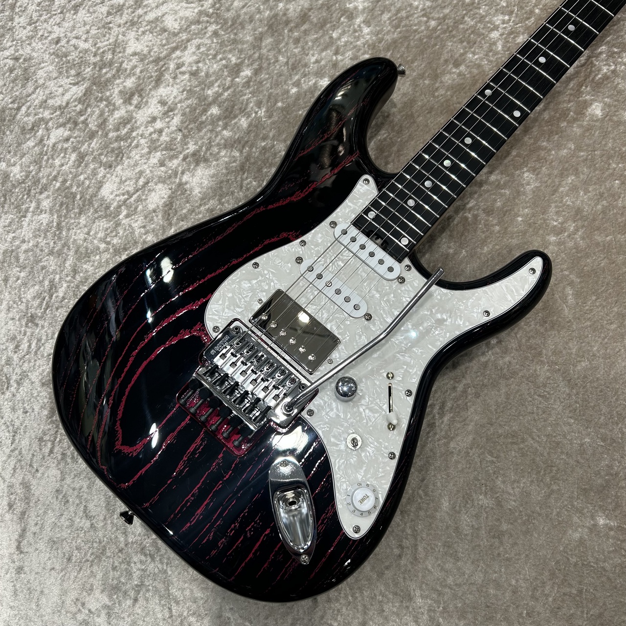 infinite 【極上中古】Trad Fullsize ST 24F【Swamp Ash 1P】【3.34kg