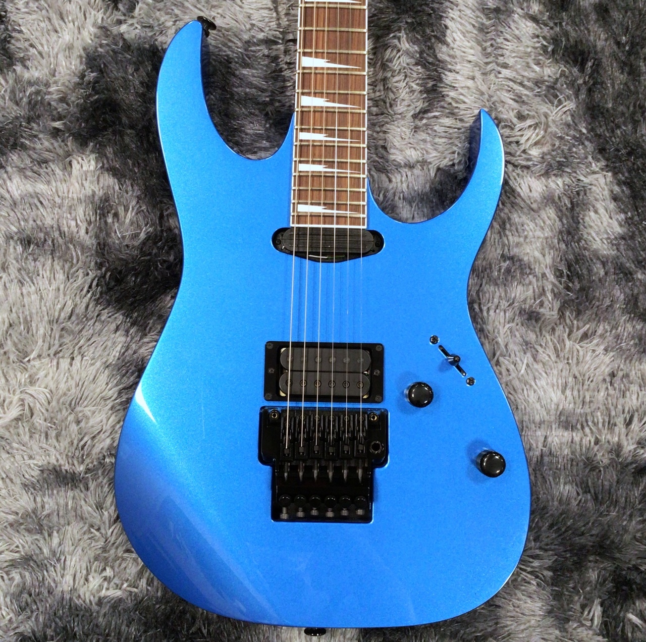 Ibanez RG565R-EB (Electric Blue) 