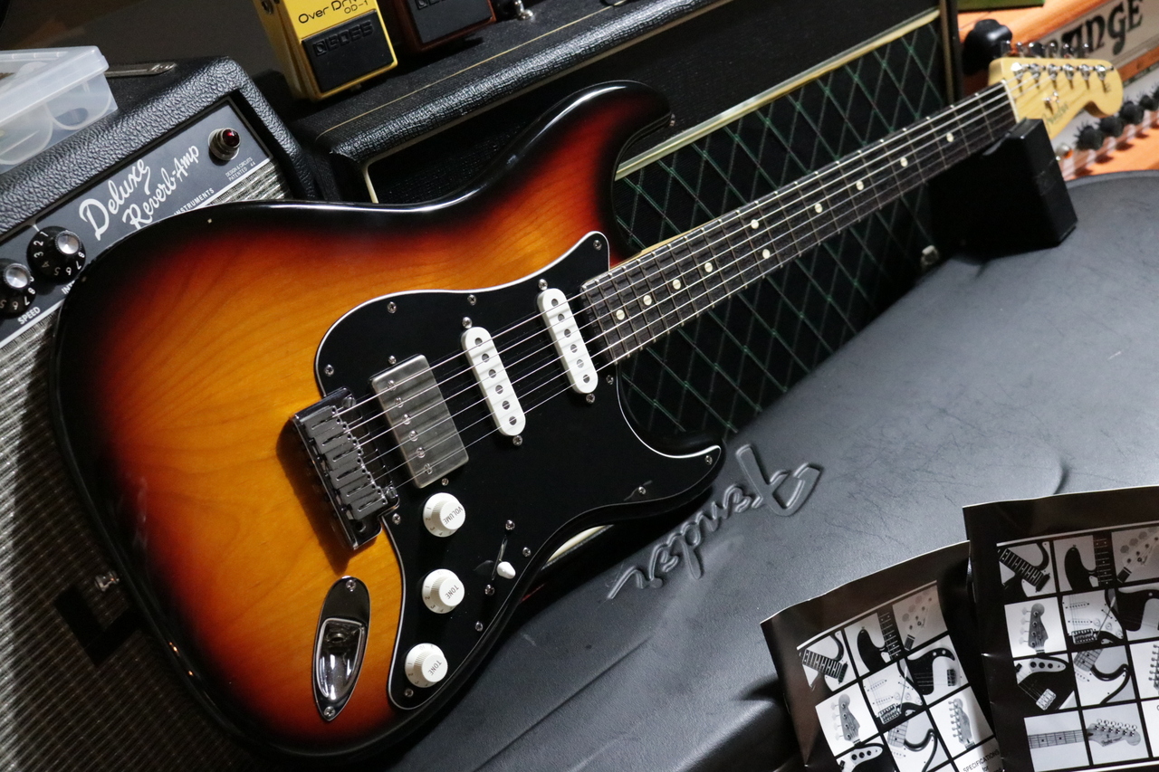 Fender American Standard Stratocaster SSH 2001 w/ Monty's Full Monty SSH （中古/送料無料）【楽器検索デジマート】