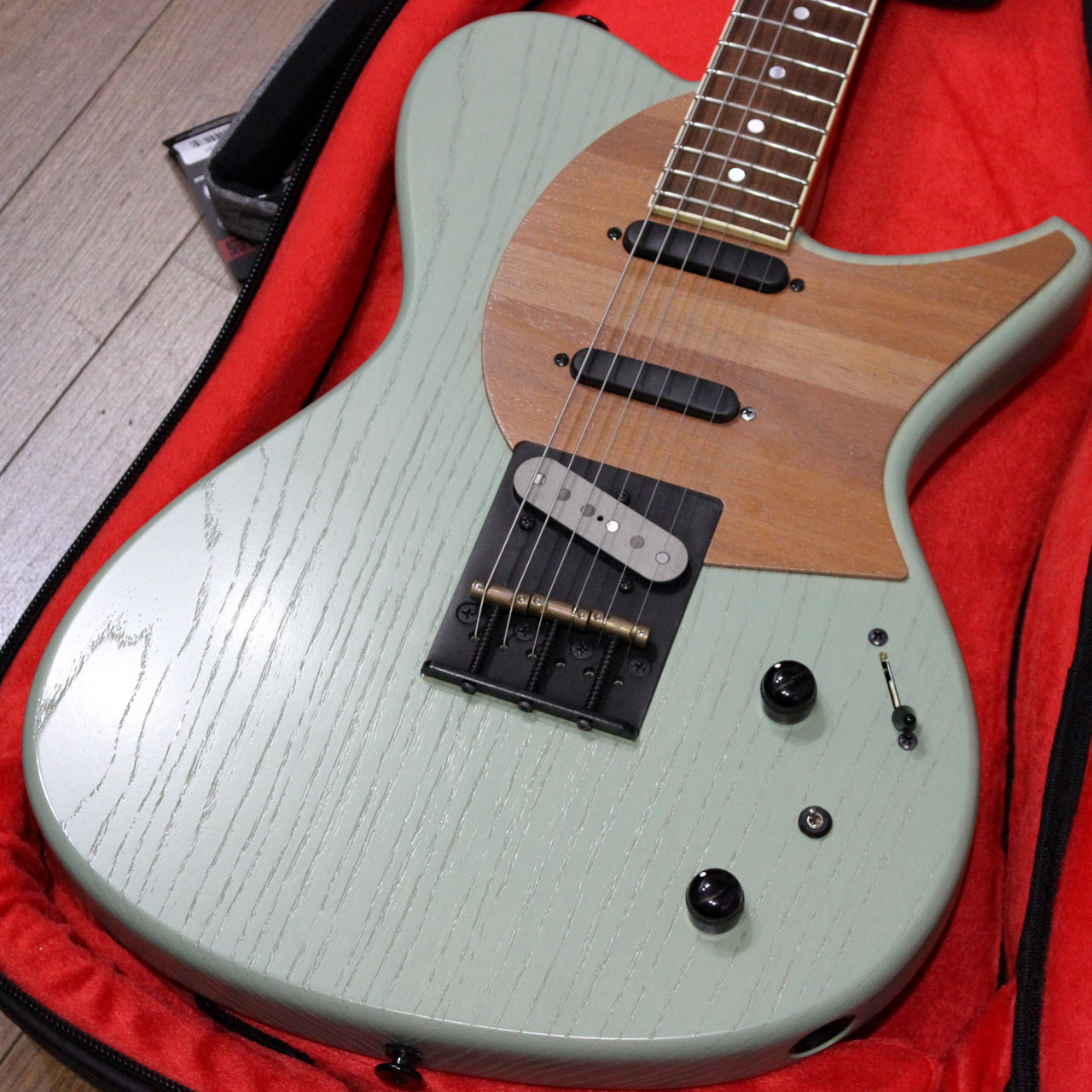 Suzuka GuitarDesign Tierra BD121EX TealBlack スズカギターデザイン