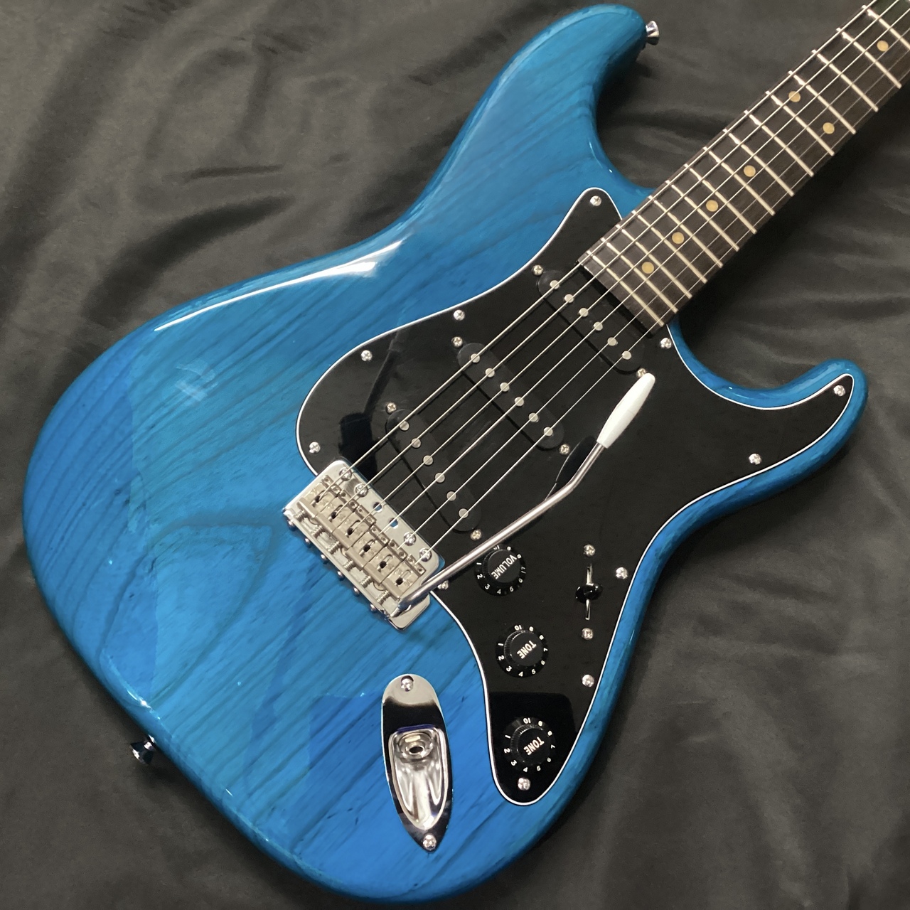 ATELIER Z Z L.E.S. CUSTOM/STR (アトリエ ストラトタイプ)（中古