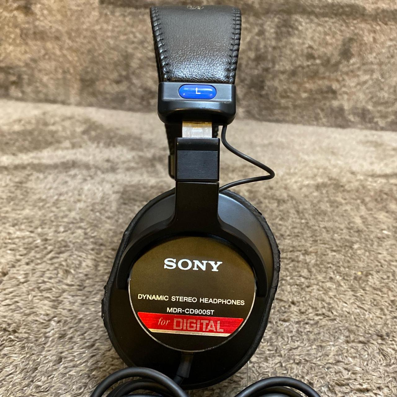 p*f様 sony MDR-CD900ST 中古 SONY 中古 ヘッドホン ソニー MDR-CD900ST モニターヘッドホン