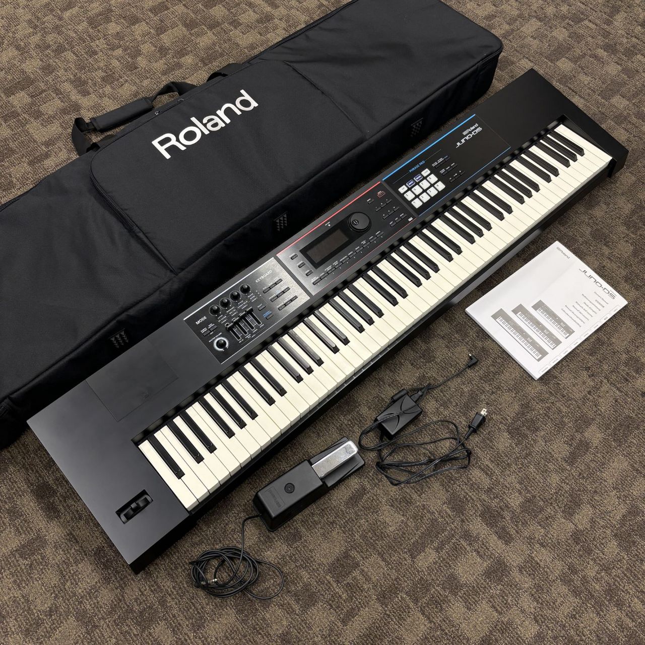 Roland JUNO-DS88【現物画像】※店頭未展示品