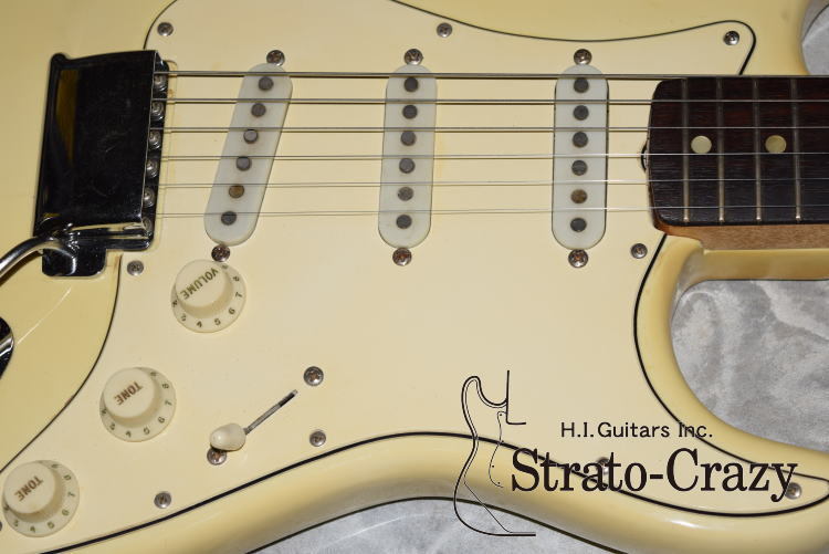 Fender Stratocaster '70 Olympic White /Rose neck 