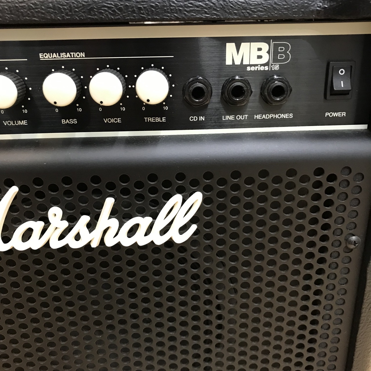 MB15-zoom-03.jpg