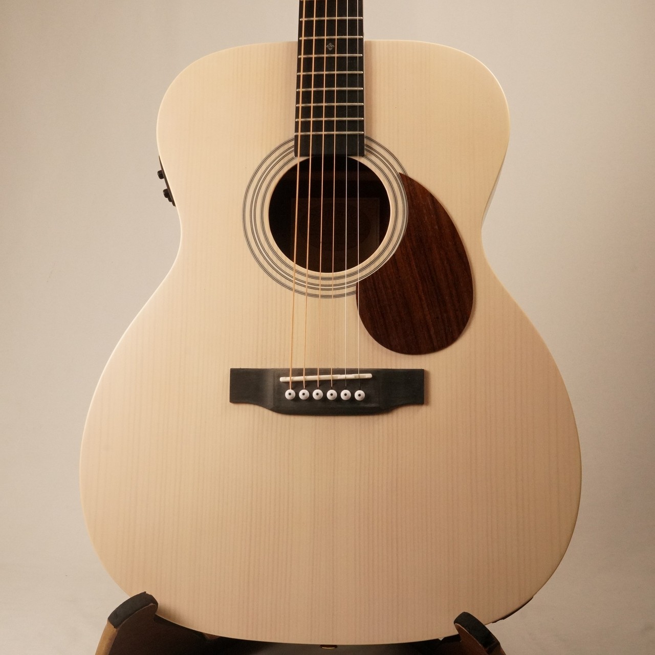 Stafford SF-3F エレアコ (管理サナテ) Stafford SF-3F White Top 【エレアコ】【トップ単板】（新品）【楽器