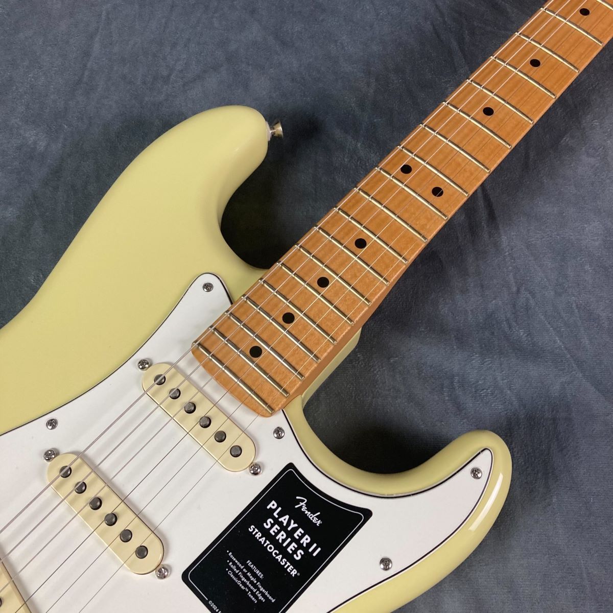 Fender Player II Stratocaster Hialeah Yellow エレキギター ストラト