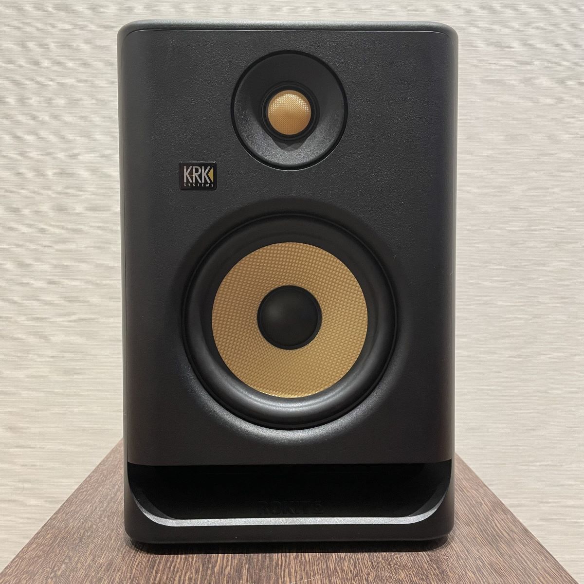 KRK ROKIT G4 RP5G4 5インチウーファー パワードモニタースピーカー 