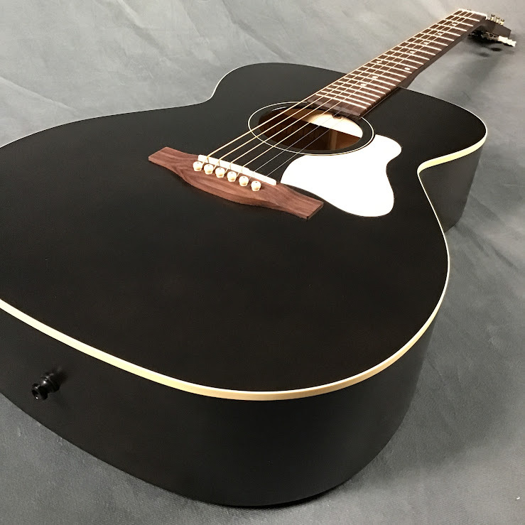Art&Lutherie Legacy Faded Black アコースティックギター
