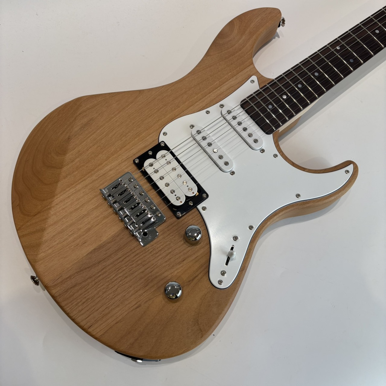 YAMAHA PACIFICA112V YNS イエローナチュラルサテンパシフィカ PAC112