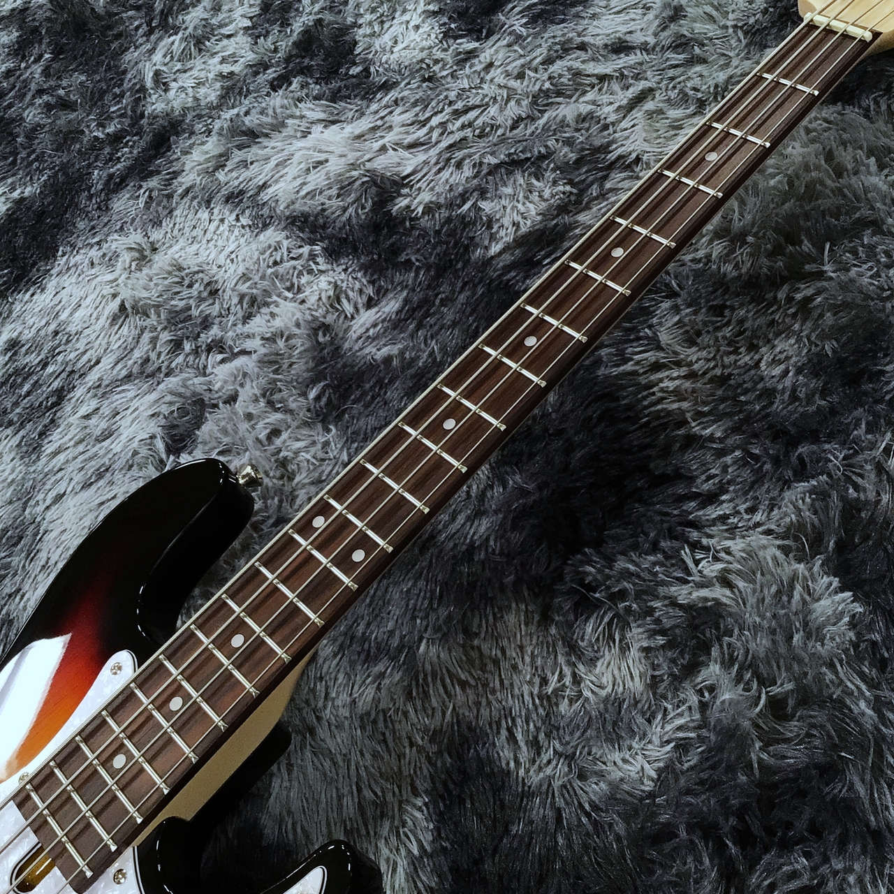 Bacchus WJB-Mini 3TS (3-Tone Sunburst) -Univers Series