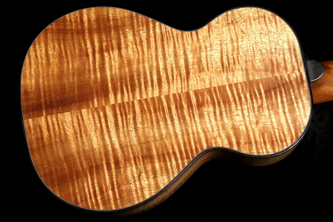 Kamaka 【特典有!】HF-2D2 #230773【コンサート】【美麗杢目】【池袋店