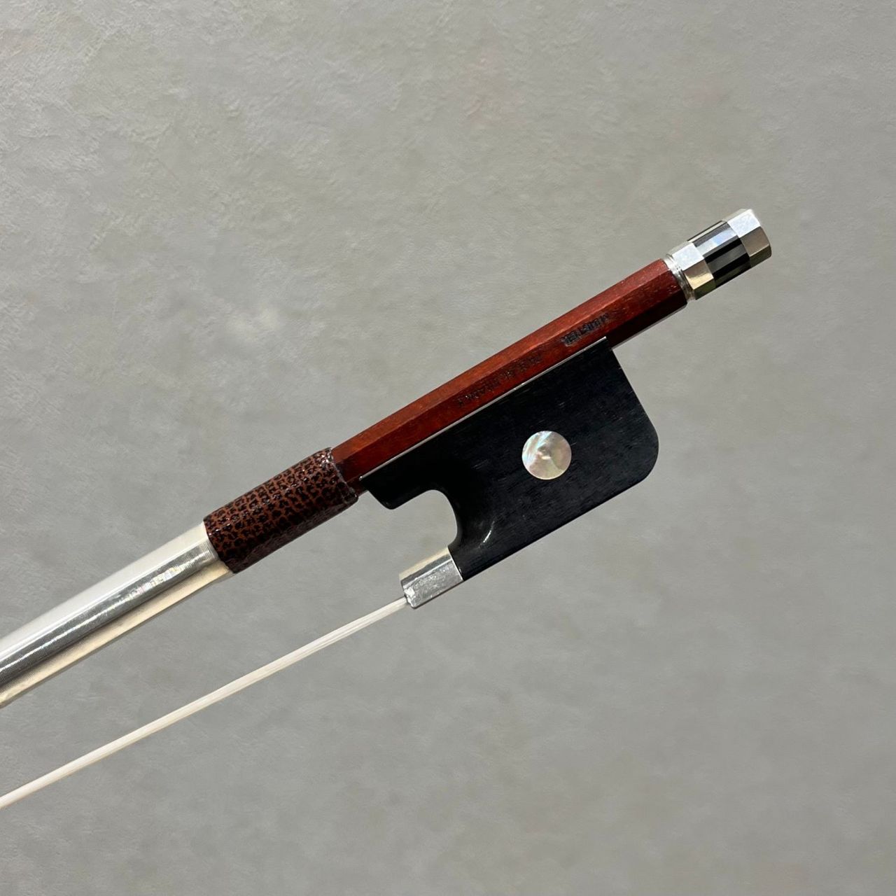 Ary france チェロ弓 AryFrance CPPF Meister 4/4（新品/送料
