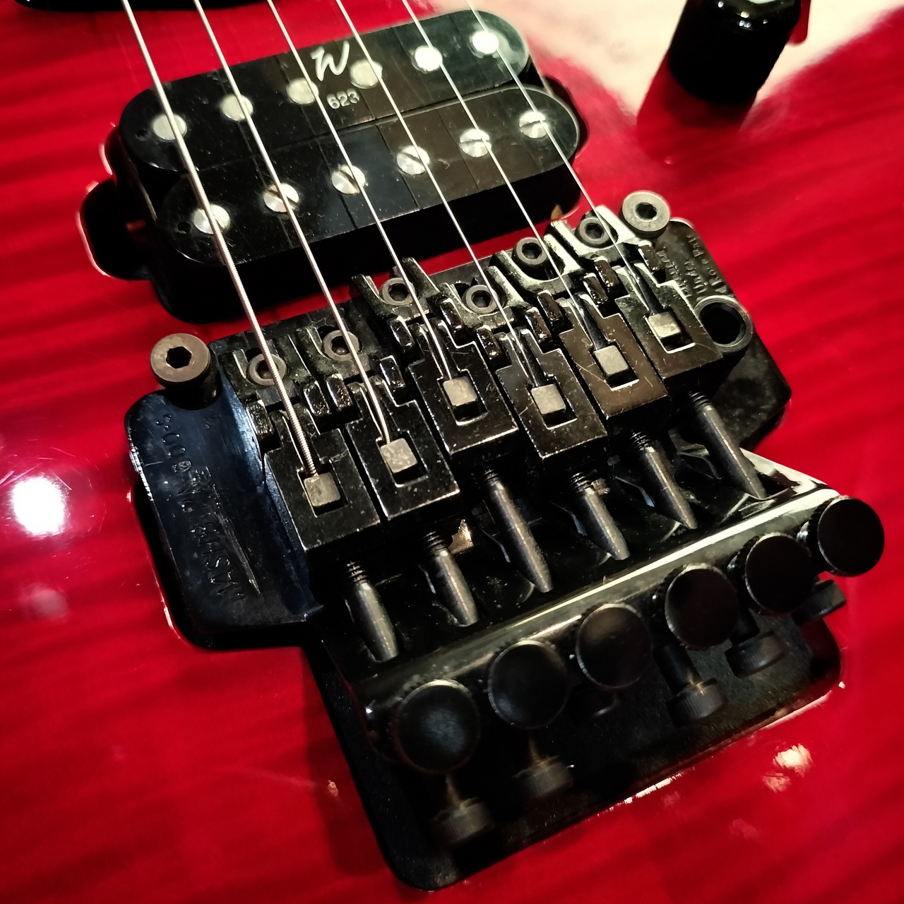 Washburn　MERCURY SERIES　MG700　エレキギター Washburn Mercury MG700 | Specifications