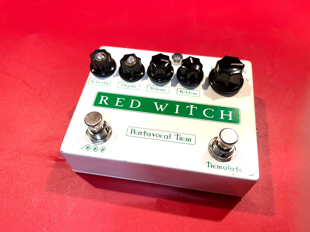 RED WITCH Pentavocal Tremolo 　トレモロ