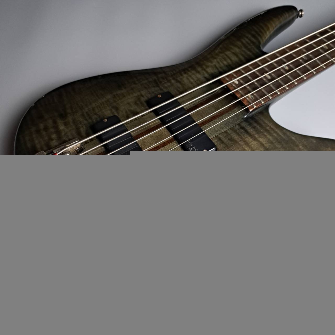 Ibanez SRFM中古5弦ベース純正ハードケース付中古/送料