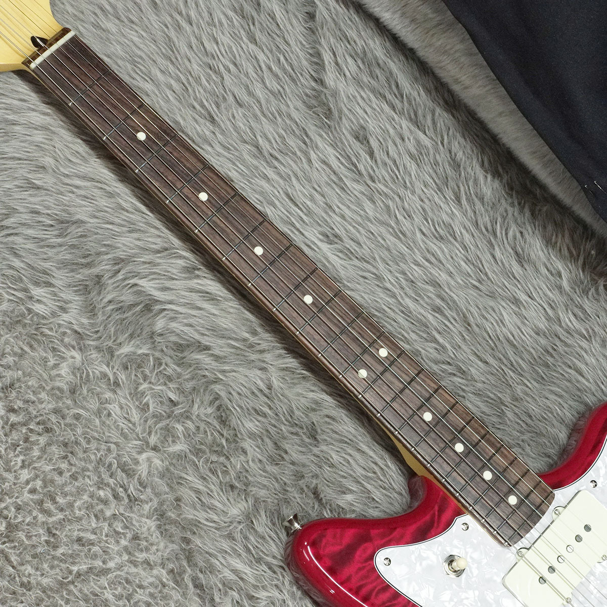 Fender 2024 Collection Made in Japan Hybrid II Jazzmaster RW Quilt Red Beryl （新品/送料無料）【楽器検索デジマート】