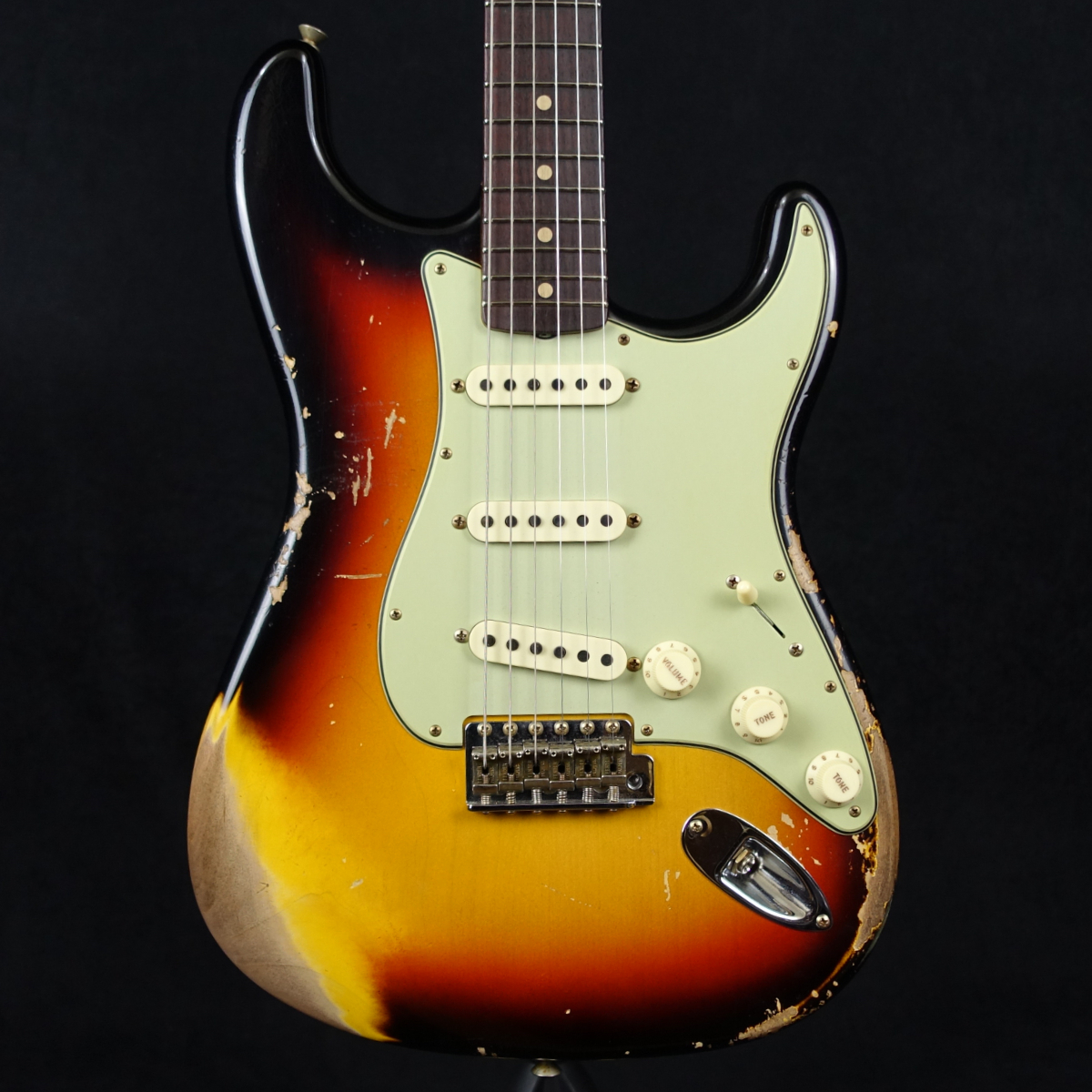 【特価中❕】Stratocaster heavy relic Fender Custom Shop 2025 Collection 1962 Stratocaster Heavy Relic