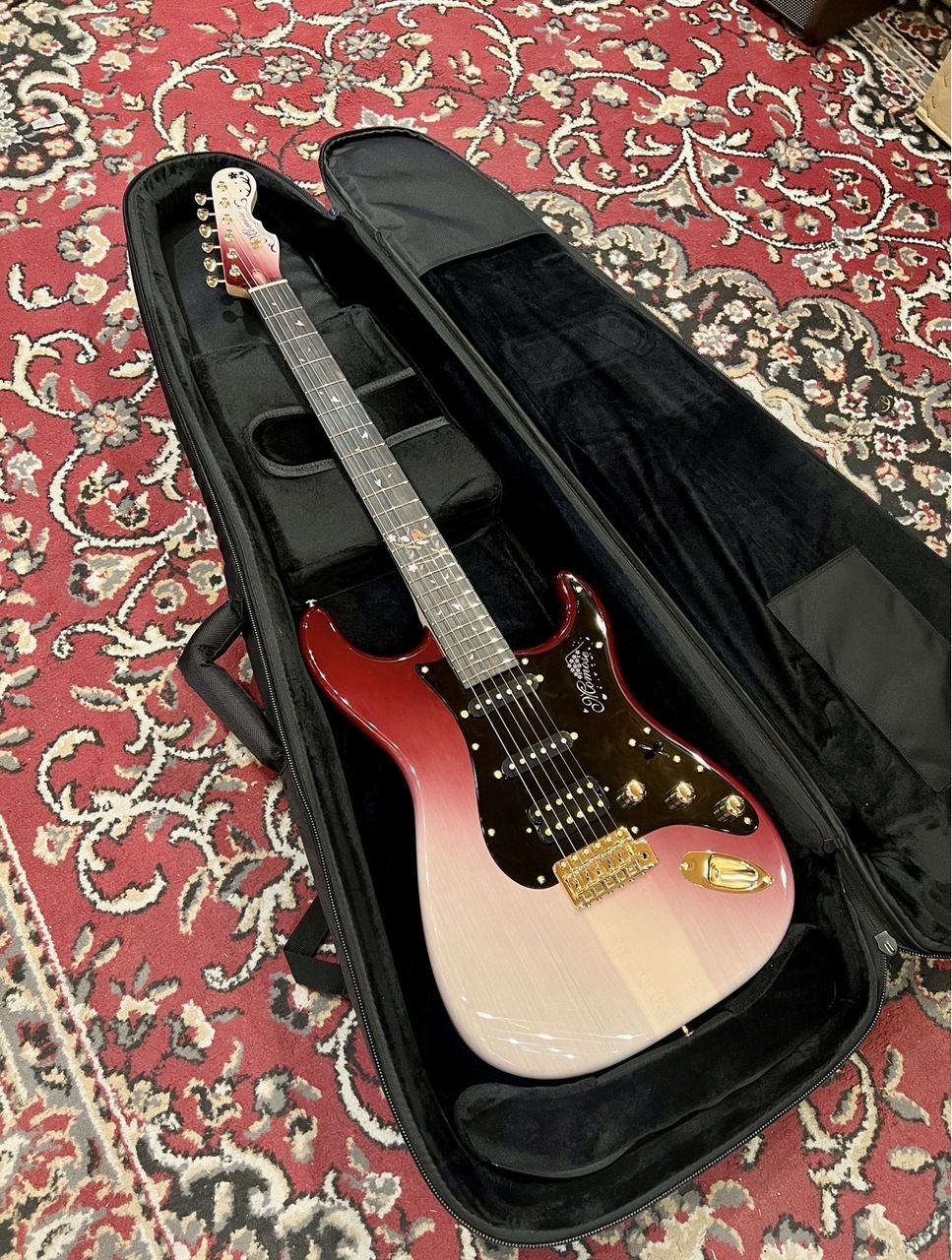 momose MC-YOSHINOZAKURA WSE'25/E【Deviser One Day Guitar Show 2025