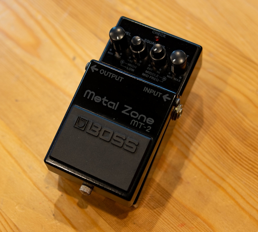 BOSS MT-2 メタルディストーション 30周年記念モデル 30周年記念モデル・メタルゾーン】BOSS MT-2-3A Metal Zone 30th