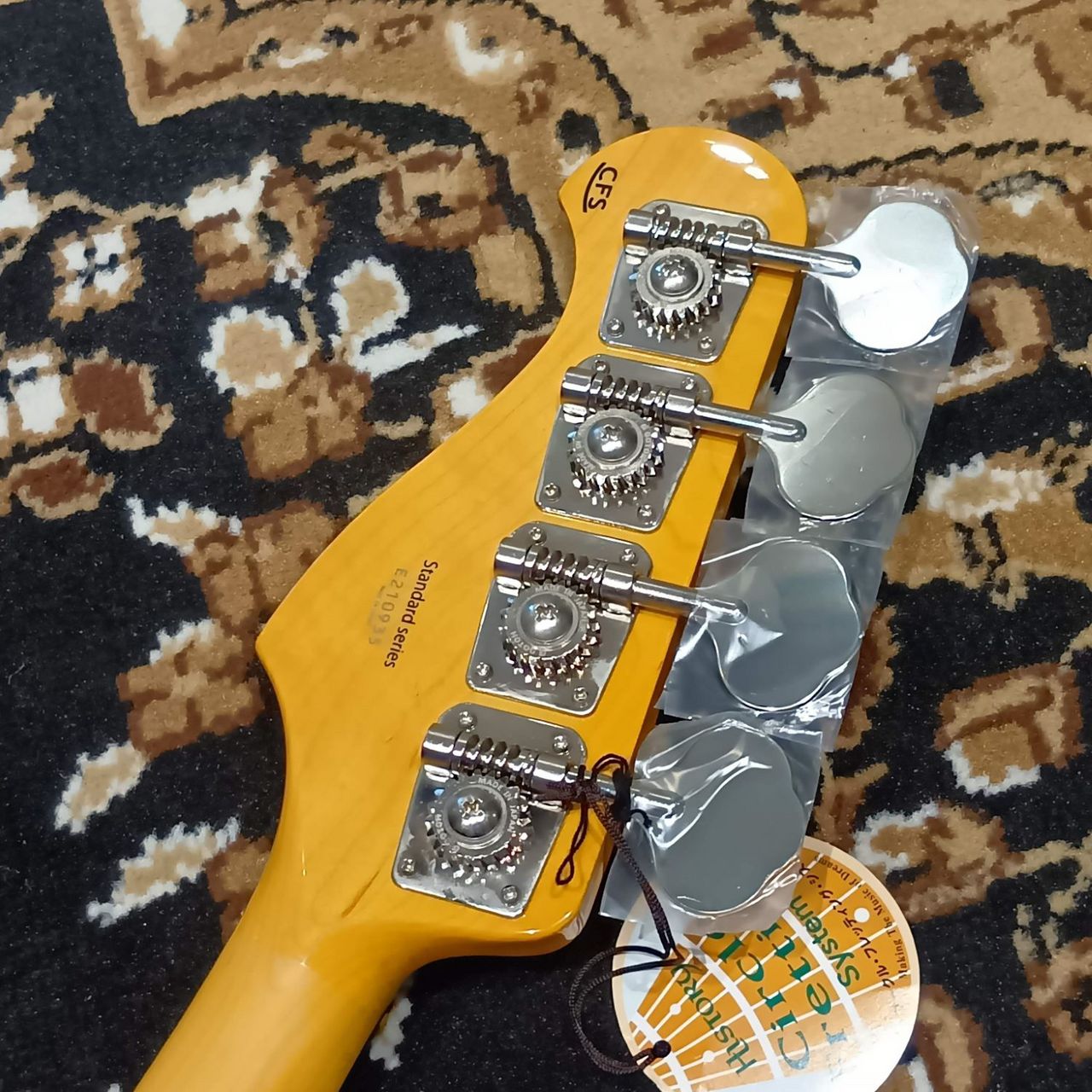 HISTORY HPB-Standard VWH Vintage White 日本製エレキベース