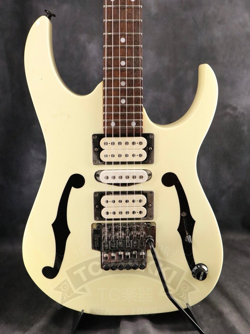 【売約済】Ibanez PGM30アイボリーペグ交換済・アーミングアジャスター付 Ibanez PGM30（中古）【楽器検索デジマート】