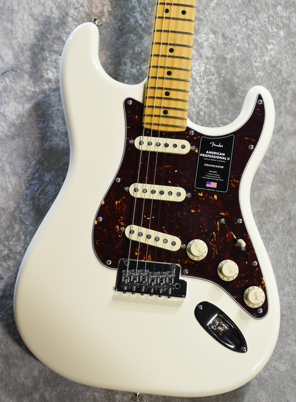 Fender AmericanProfessional Ⅱ 最終値 Fender AMERICAN PROFESSIONAL II STRATOCASTER Olympic White