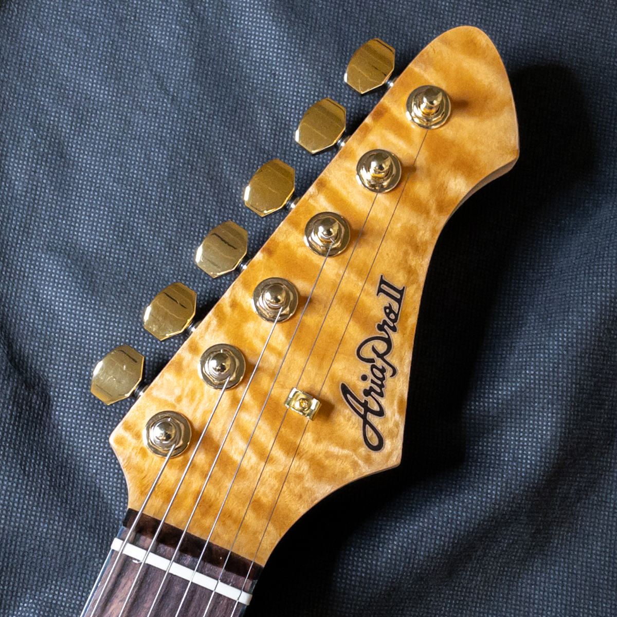 Aria Pro 日本製 natural 楽天市場】Aria Pro II FA-1000 -Natural- 新品【2.79kg