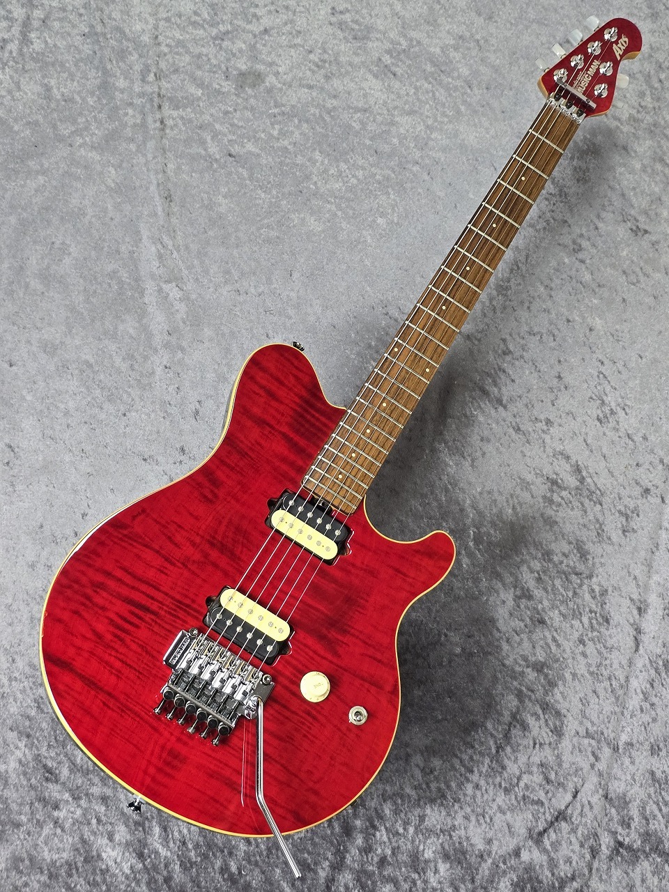 MUSIC MAN USA AXIS -Translucent Red- 「2009年製 USED」 レアな