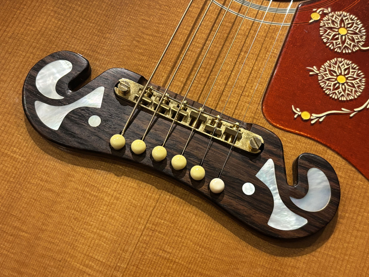 GibsonカスタムショップEarly 60s style SJ-200限定 GibsonカスタムショップEarly 60s style SJ-200限定