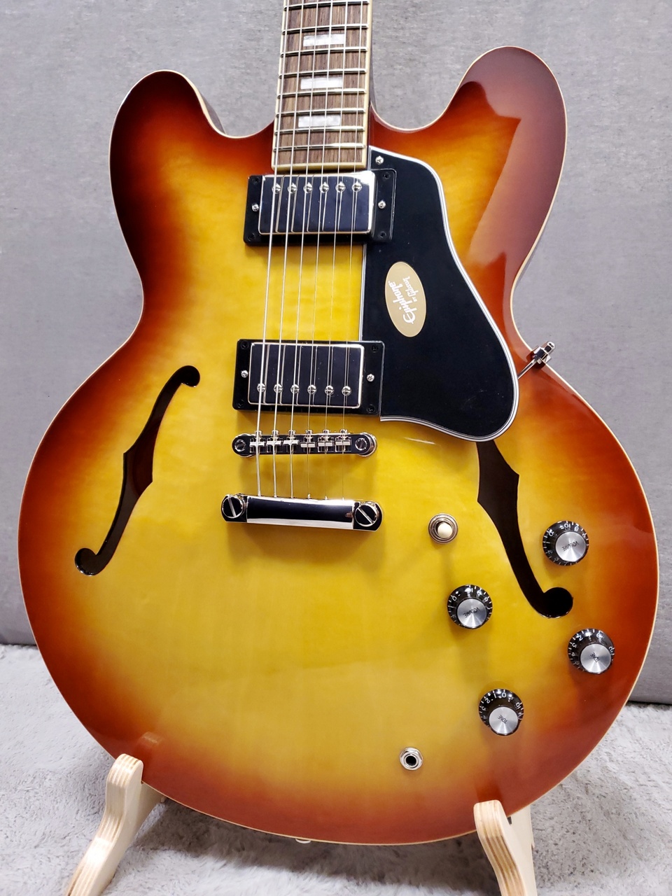 EpiphoneES-335(アンプエフェクターセット絶対にお値打ちです!) Epiphone ES-335 Figured Raspberry Tea Burst(新品特価