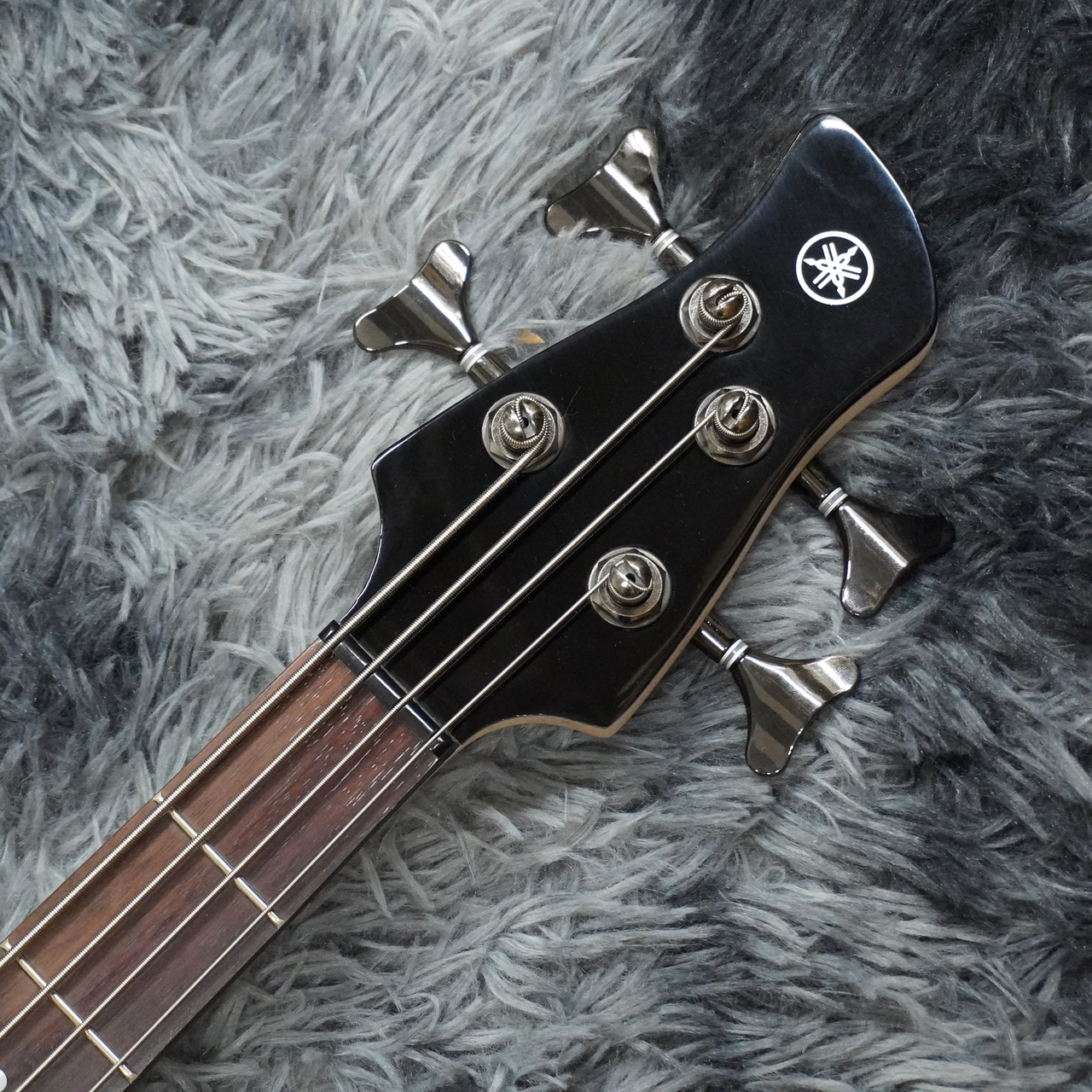 YAMAHA TRBX304 BL (Black) 【大人気エントリーモデル