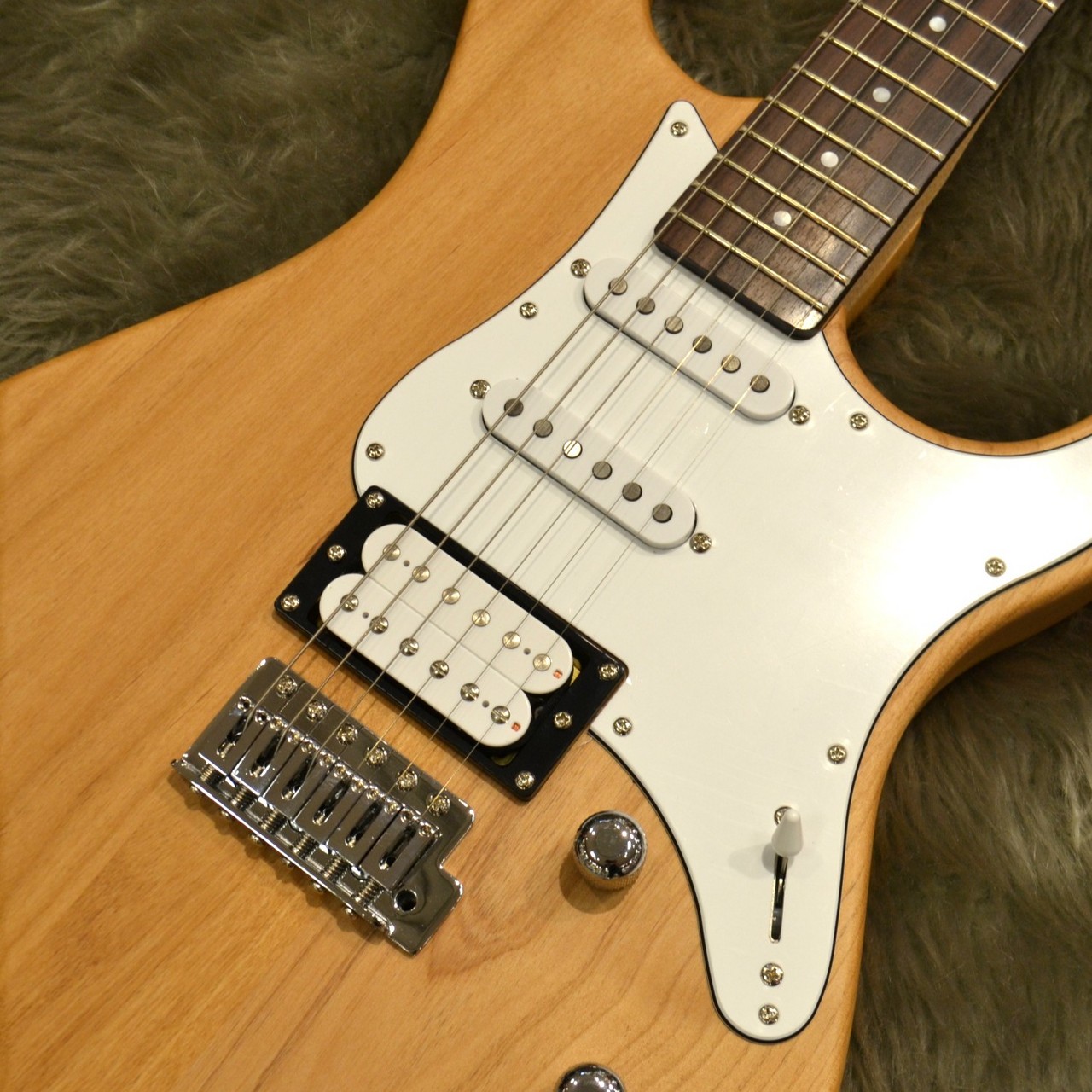 YAMAHA PACIFICA112V YNS イエローナチュラルサテンパシフィカ PAC112