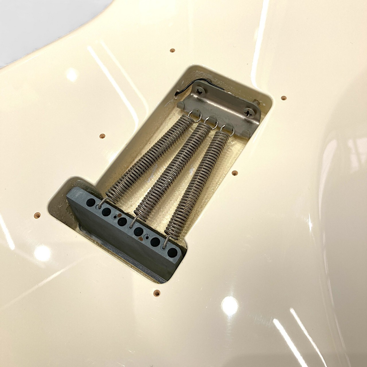 ATELIER Z L.E.S. II (Lower East Side) ストラトタイプ（中古）【楽器